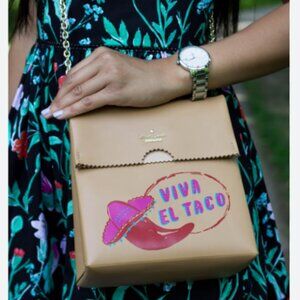 Very Rare Kate Spade Viva El Taco Crossbody Bag with attached Hot Stuff Keychain